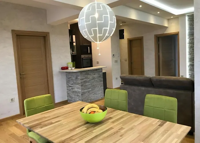 Dunja-vila Pekovic *