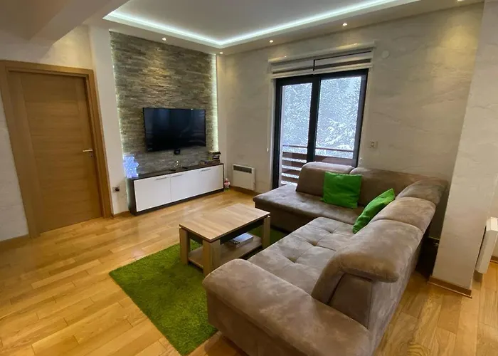 アパート Dunja-vila Pekovic ズラティボール